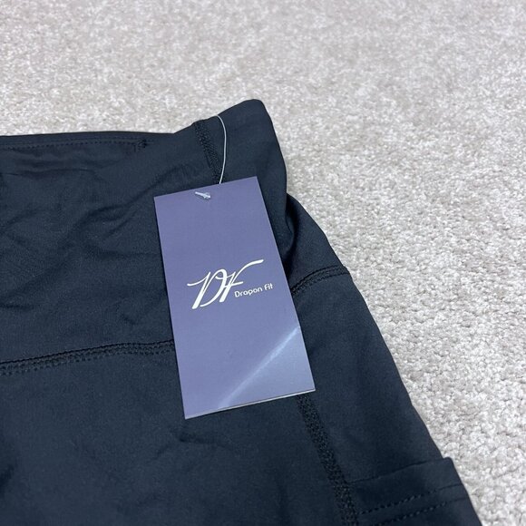 Dragon Fit Leggings Women’s Black Capri Pull On Size Small NWT - Picture 6 of 11